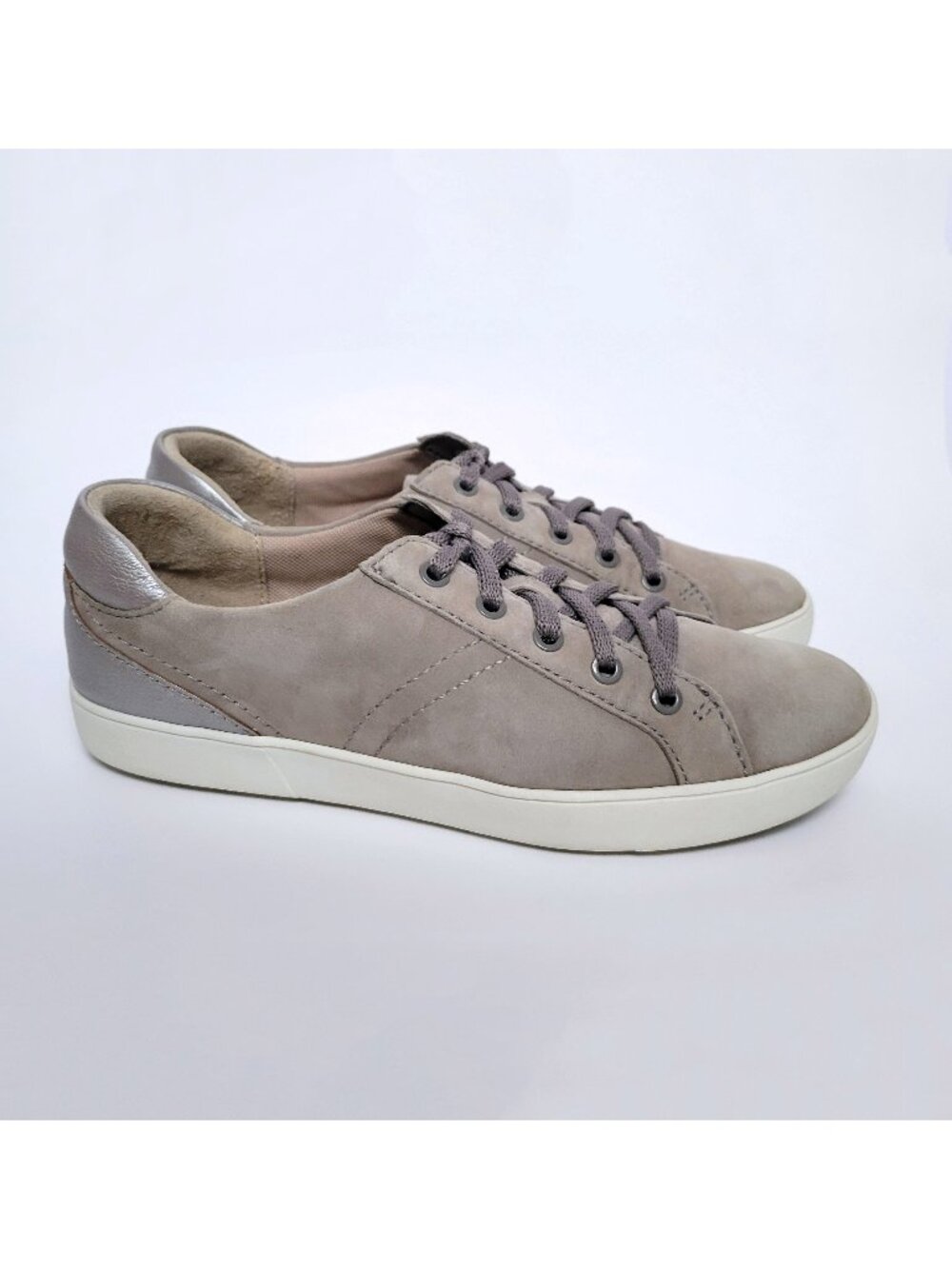 Naturalizer Womens Morrison Lace Up Low Top Sneakers Gray Leather 9.5 M